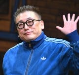 �~���[�W�J���w�T���V���O�E���b�e��! �x�J�����O��ނɓo�d�������c�Y�� (C)ORICON NewS inc. 