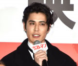 �f��E�X�y�V�����h���}�w���X�g�}���x���b�h�J�[�y�b�g�Z�����j�[�E�t�H�g�Z�b�V�����ɓo�d��������Y (C)ORICON NewS inc. 