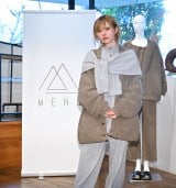 �uMEND(�����h)�v�L�Ҕ��\����J�Â����v��΂� (C)ORICON NewS inc. 