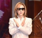 YOSHIKI�A�܂����̒��^�l�Ԃ� 3�x�ڂ̎�̏p�ォ��u���������N���ɂȂ�܂����v 