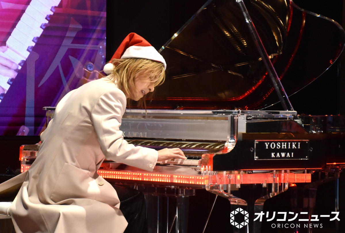【新品未開封クリスマスメッセージカード付き】YOSHIKI SOULヘッドホン 新品未開封クリスマスメッセージカード付き】YOSHIKI SOULヘッドホン