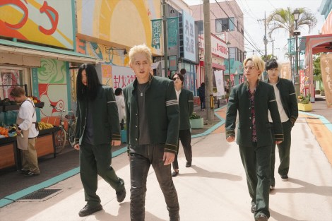 �f��wWIND BREAKER�^�E�B���h�u���C�J�[�x�i���J���j��ʎʐ^�iC�j�ɂ����Ƃ�^�u�k�� �iC�j2025�uWIND BREAKER�v����ψ��� 