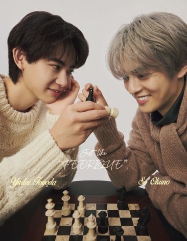 ����s���L�c�T��A�݂��ɃL�����Ƃ����u�ԍ����@�v������̂���\���B�e�Ɋ����u���̕��������M���Ȃ����v 