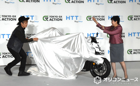 �w���o�C�d�l�̍��YEV�o�C�N�x�̏����J�Z�����j�[�ɎQ�������i������j��̍��m�A���r�S���q�s�m�� �iC�jORICON NewS inc. 