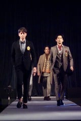 �f�B�i�[�V���[�ɏo�����������t�F�X 