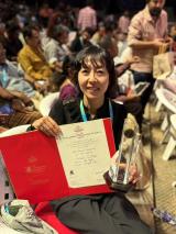 �f��w���Ɠ��X�x�i���J���j����30��P�������ۉf��Ձi�C���h�j�ɂăO�����v����܁i�ʐ^�͕ҏW�̑��i�q���j 