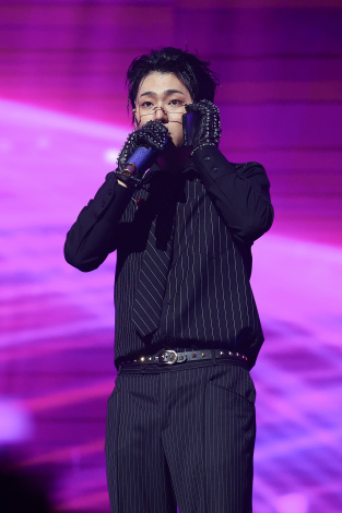 �wMMA2025�iThe 17th MelOn Music Awards�j�x�ɏo������ZICO 