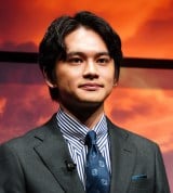 �k�����C�A���Z��1�N�U��Ԃ�u��ς������񂾂ȁv �w����ς�x�w������Ƃ����G�X�p�[�x�ȂǗ��đ����ɏo�� 