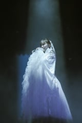 ��������N���[�o�[Z�wMomoiro Christmas 2025 ODYSSEY�x(C)KINGRECORDS 