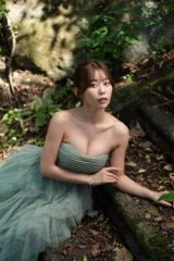 �z��q�̍ŐV�f�W�^���ʐ^�W�wPICTURA(�s�N�`����)�x 