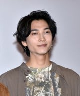 �w���ʃ��C�_�[�K�� �M���e�B�E�p���t�F�x�N���X�}�X���O�I��q�b�g��畑�䂠�����ɓo�d�������i�_�� �iC�jORICON NewS inc. 