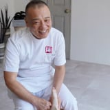 ���ڎt�E�o�ߗ�ΐl�� 