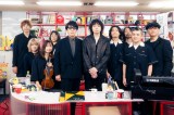 �wtiny desk concerts JAPAN�x�ɉ����a�`���o�� (C)NHK 