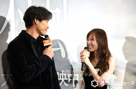 �f��w���x�N���X�}�X���䂠�����ɓo�d�����i������j���m�����A�����y �iC�jORICON NewS inc. 