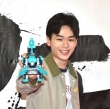 �w�E���g���q�[���[�YEXPO �j���[�C���[�t�F�X�e�B�o���x�Q�l�v����ނɏo�Ȃ����g�c���o �iC�jORICON NewS inc. 