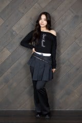 MOMOKA=SM ENTERTAINMENT JAPAN�̑�1���K�[���Y�O���[�v�EGPP�����o�[ �B�e:�c���B�W(�p�b�V��) 