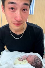 ���q���񂪐��܂ꂽ�Ƃ��A�ڂ�^���Ԃɂ����p�p(@user5056993525665���) 