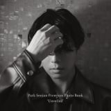 �ʐ^�W�wUnveiled�x 