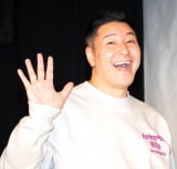 ���o�C�o�������wTHE FIRST CHOCONNE -�U�E�t�@�[�X�g�`���R���k-�x�ɏo�������`���R���[�g�v���l�b�g�E���c���� (C)ORICON NewS inc. 