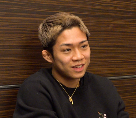 �wYogibo presents RIZIN�t���̒����ҍՂ�x�ŐV��������Ƒΐ킷��H�����^ �iC�jORICON NewS inc. 