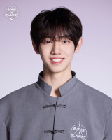 �t�@���W���[�C�[(FAN ZHE YI) 