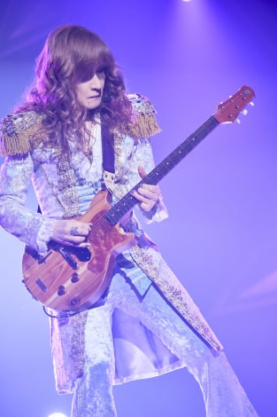 THE ALFEE�E������r�F 