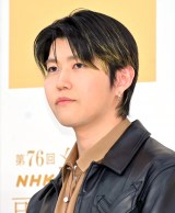 �w��76��NHK�g���̍���x�������n�[�T���ɓo�ꂵ��Mrs. GREEN APPLE�E����l �iC�jORICON NewS inc. 