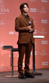 �u�wMister Donut�~GODIVA�x�V���i���\��v�ɏo�Ȃ����_������ (C)ORICON NewS inc. 