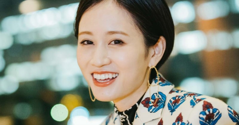 前田敦子、赤ちゃん抱き“夫”と3ショット「みんなかわいい〜」