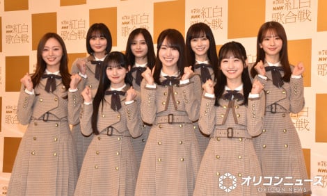 �w��76��NHK�g���̍���x�������n�[�T���ɓo�ꂵ���T�؍�46�i��񍶂���j����������A���a�A�r�c�l�сA�����猎�i�O�񍶂���j�~�V���g�A�����A���y���A��m������ �iC�jORICON NewS inc. 