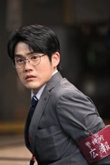 �X�y�V�����h���}�w���X�g�}��-�S�ӂ̑{����- FAKE/TRUTH�x�̏�ʃJ�b�g(C)TBS 