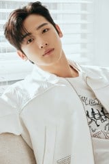 �w��4�������v���`�o��̓G���[�F���̓A�b�v�f�[�g�`�x�Ɏ剉�����L���E���n���iC�jBINGE WORKS & PONY CANYON & STORYMOB All Rights Reserved. 