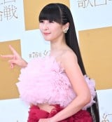 �w��76��NHK�g���̍���x�������n�[�T���ɓo�ꂵ��Perfume�E�����䂩(C)ORICON NewS inc. 