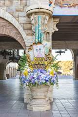 �����f�B�Y�j�[�V�[�������f�R���[�V����(C)Disney 