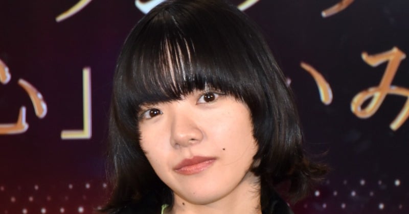あいみょん、元日に「めちゃくちゃ嬉しい思い出写真」披露 自分を「キモくて」と表現するほど→「羨ましい!!」