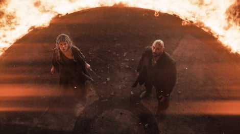 �f��w���X�g�����Y�@�ł����ҁx�i���J���j�iC�j2024 Constantin Film Produktion GmbH, Spark Productions AG 