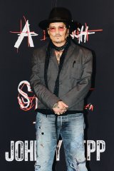 11��27���J�� �uA Bunch of Stuff - Tokyo�v�O���L�҉�ɏo�Ȃ����W���j�[�E�f�b�v 