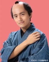 �A���D��(������)=�c�^�X�s���I�t�h���}�w�]�˂Ƀ��O�C�����܂����B�x1��5����薳���z�M�X�^�[�g (C)KDDI/���{�f����� 