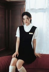 ILLIT�A�������ꂽ���g�����_���ȃr�W���A����I�@���{�f�W�^���V���O���uSunday Morning�v�R���Z�v�g�t�H�g���J 