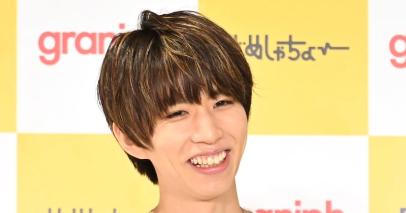 はじめしゃちょー、娘を顔出し!抱っこ写真にファン衝撃「天使ですね」「どんどんお父さんに」