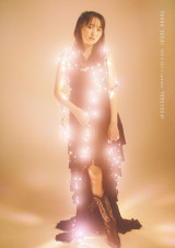 ����F���ʐ^�W�w���т������x�������Z�b�g�ŃP�[�X�� �B�e:�c�����D(C)���j�u�b�N�X 