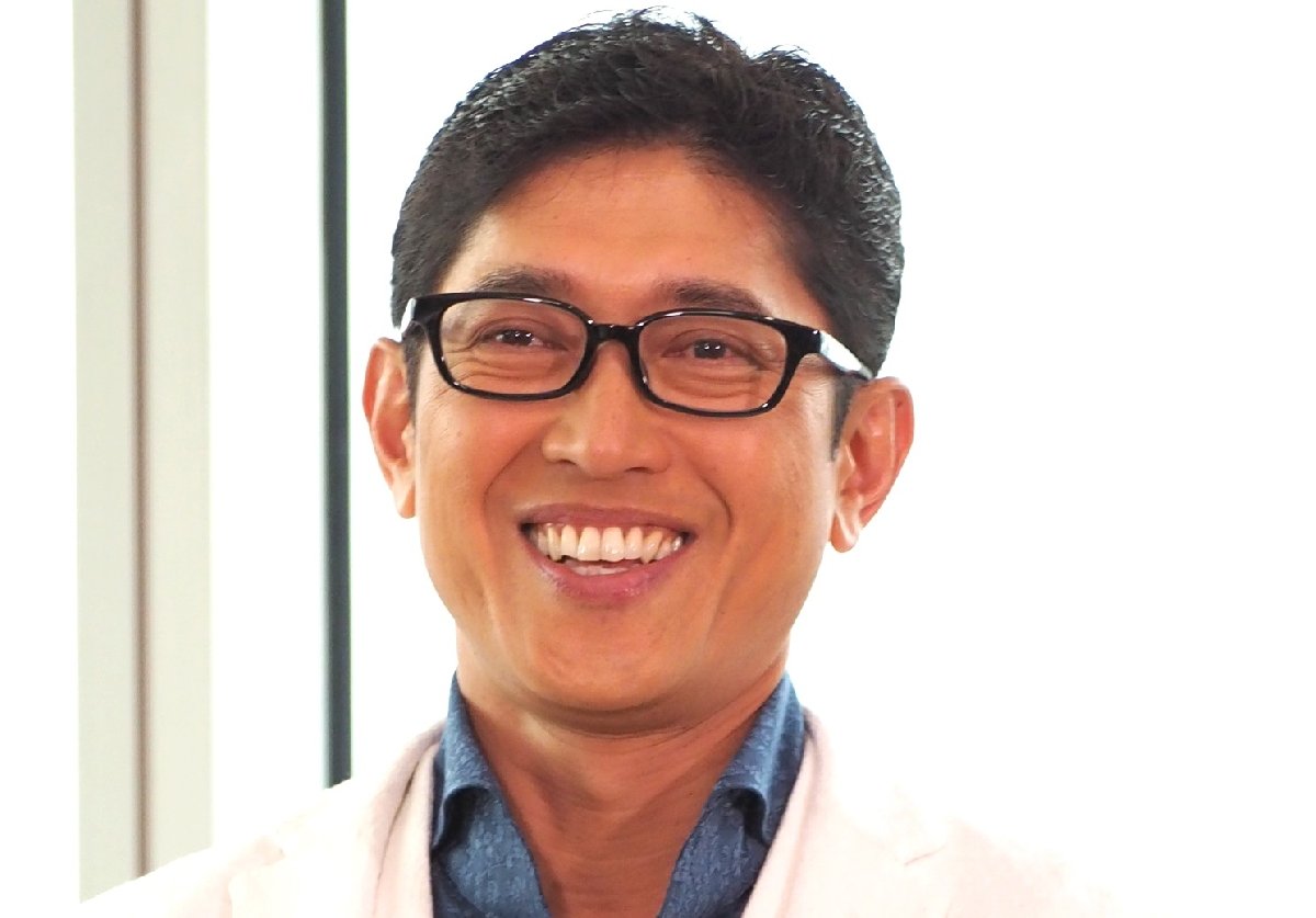 薬丸裕英、妻・石川秀美さんの“手料理”を披露「妻のおせち&お雑煮でホッとする新年のはじまり」 家族で過ごした年末年始を紹介