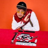 �u�V�^�[�S�����Ǝ��̕�������O�b�Y�v���Ƃ̖����Z�b�g 