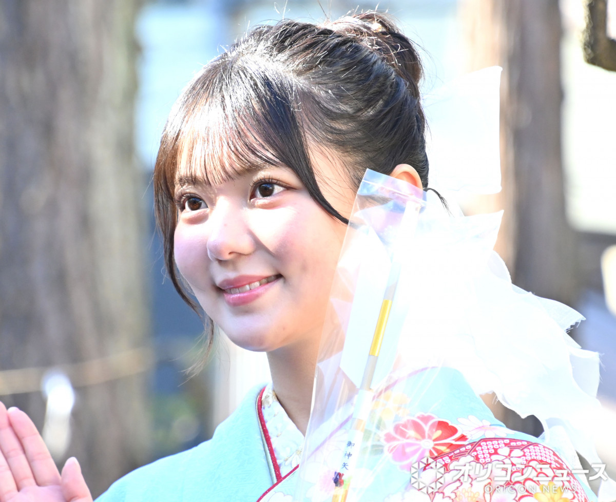 僕が見たかった青空」二十歳メンバーが“青空”のもと成人式 あざやかな