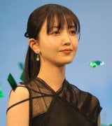 �f��w�قǂȂ��A���ʂ�ł��x������I���䂠�����ɓo�d�����v�ێj���� (C)ORICON NewS inc. 