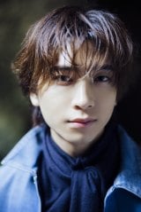 �w���i�_���J�����_�[ 2026.04-2027.03�x���@�iC�jKADOKAWA�^�B�e�F���R�}�T�g 