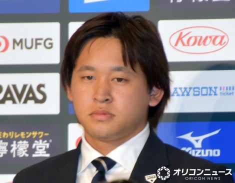 �I���b�N�X�E�{���퓊��iC�jORICON NewS inc. 