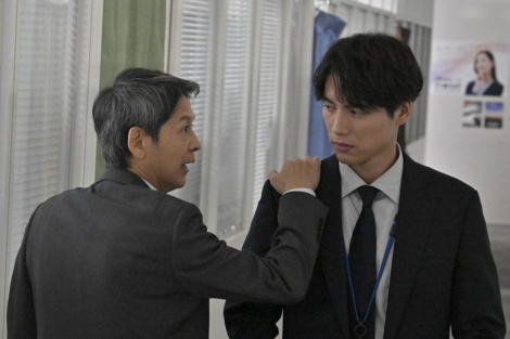 �w����P.D.�x�e�^�҂͌��E�x�@���c�L�񂪎����𓮂����y��1�b���炷���z 