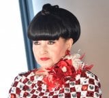 �����O�q�A�v�čG����Ǔ� �w�U�E�x�X�g�e���x�ȗ��u�{���̐e�F�������v�u�{���ɔ߂����ł��v 