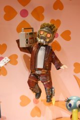 �w�C�b�c�E�A�E�X���[�����[���hwith�O���[�g�x�����{�� 